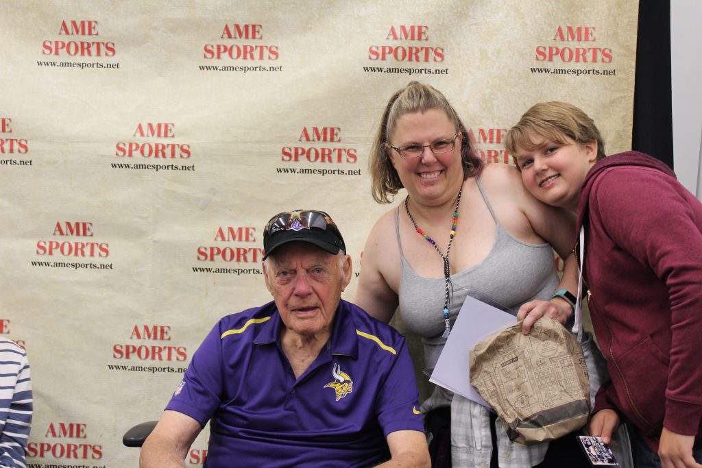 AME Sports 10th Anniversary Signing Event in Minneapolis-St. Paul, MN